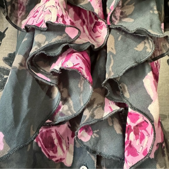 Converse Floral Ruffle Blouse - Pink and Black - Picture 3 of 5